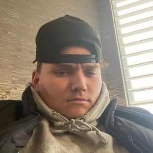 Meet your Posher, Austin